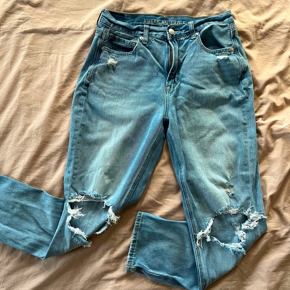 American Eagle Mom Jeans - Picture 1 of 4